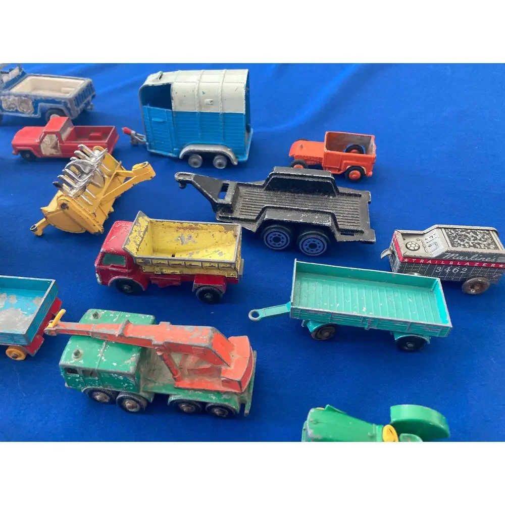 VTG Diecast Corgi Rio Tootsie Matchbox Lesney Toy Lot Bundle Wooden Wheel Others